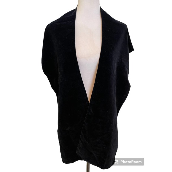 American Vintage Accessories Vintage Large Black Velvet Wrap Formal